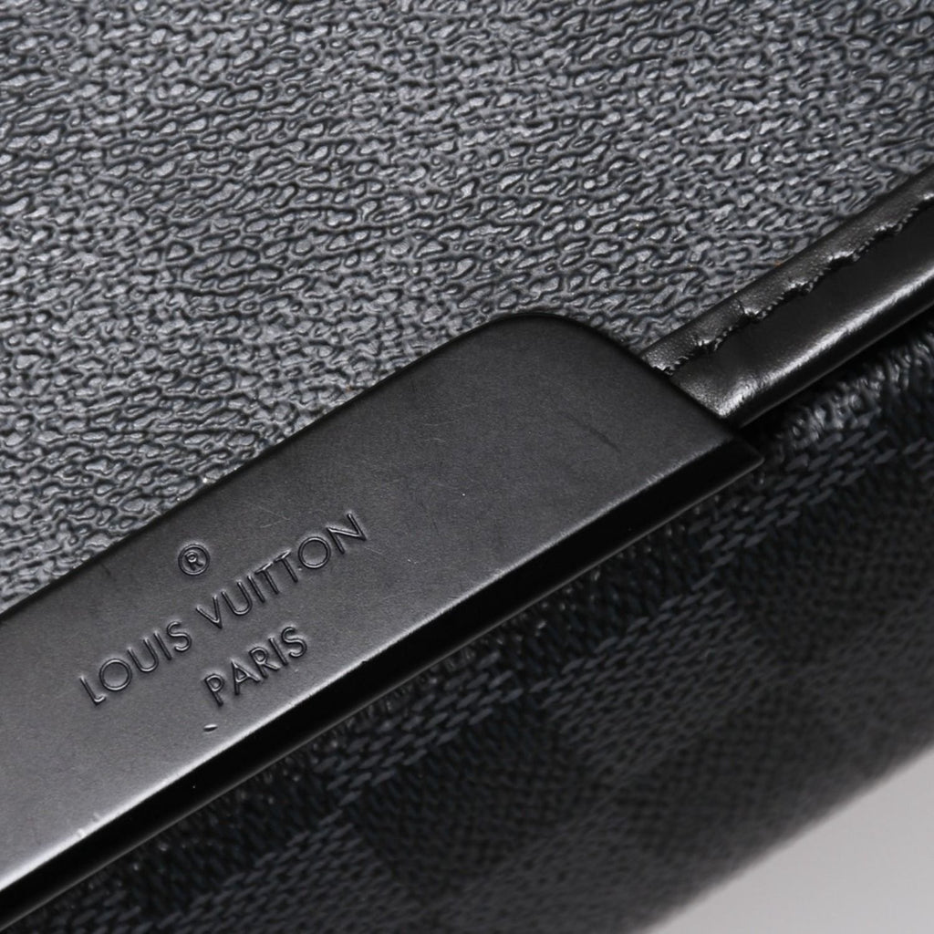Louis Vuitton Daniel MM Shoulder Bag Damier Graphite Black Silver — view 8