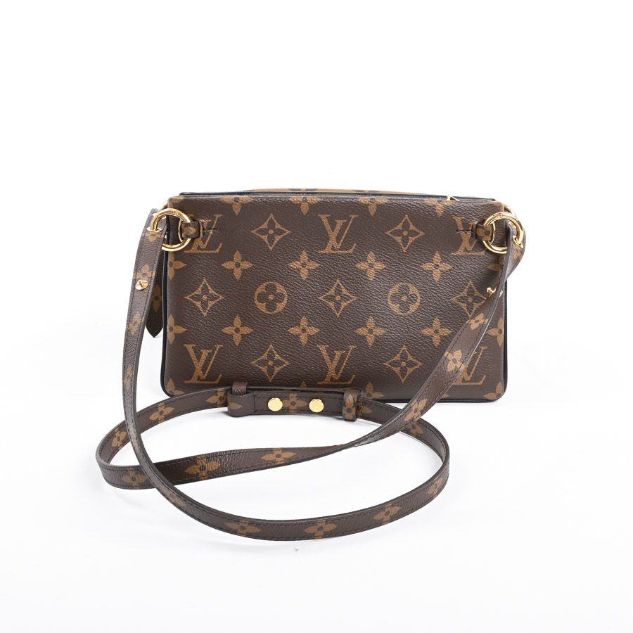 Louis Vuitton Shoulder Bag Pochette LV — view 3