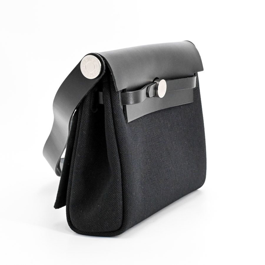 Hermes Shoulder Bag Herbag Zip 20 — view 2
