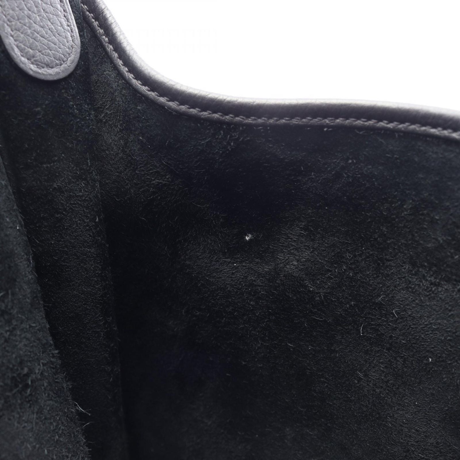 Hermes Shoulder Bag Evelyne 3 Trois PM Black — view 7