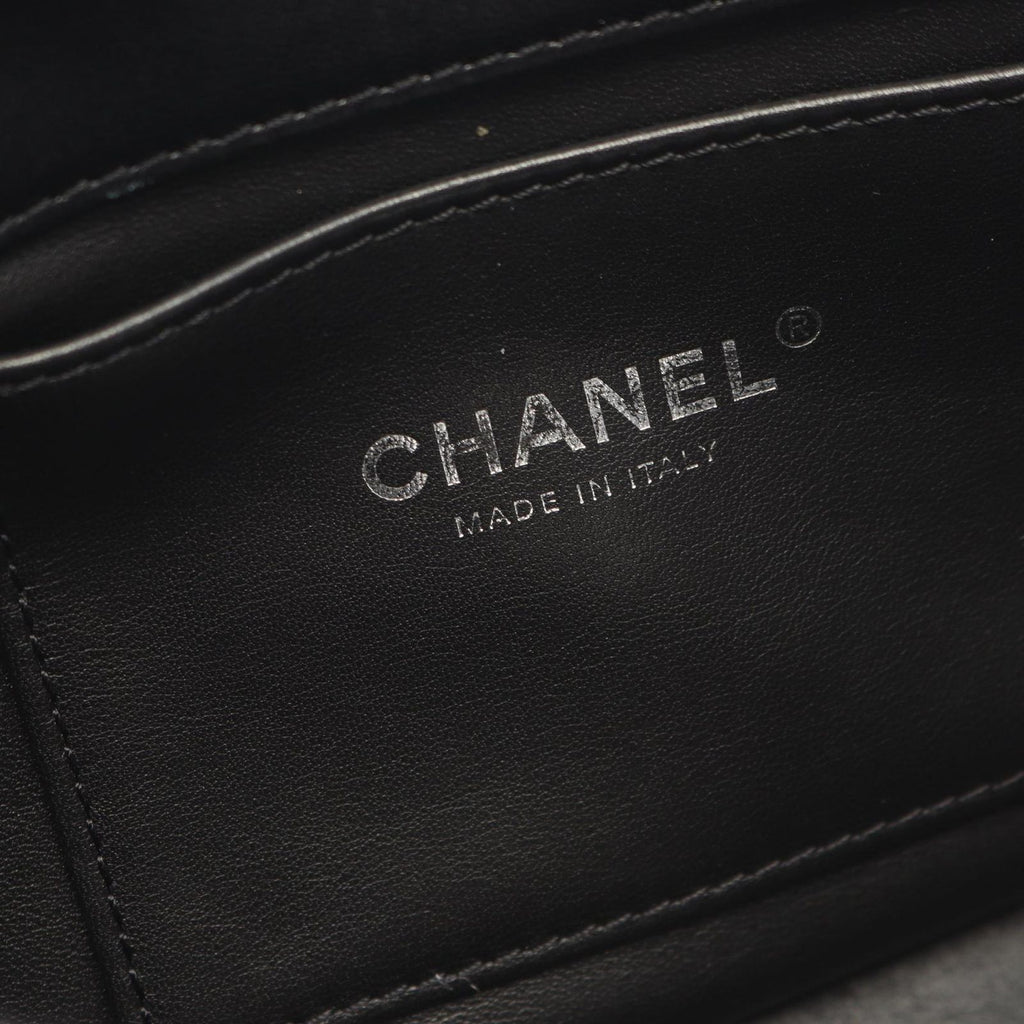 Chanel Shoulder Bag Quilted Black Lambskin Full Flap Chain — view 4