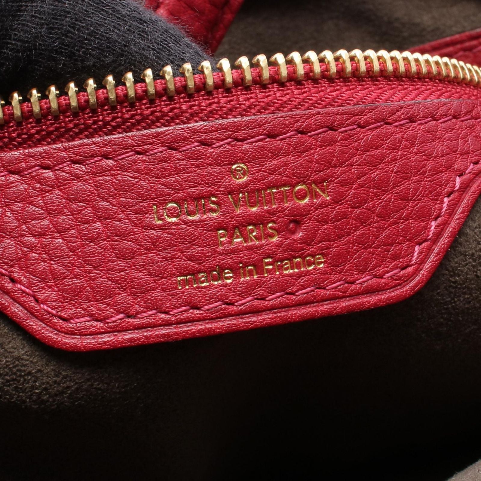 Louis Vuitton Handbag Seal PM Monogram Mahina Gurna Leather — view 4