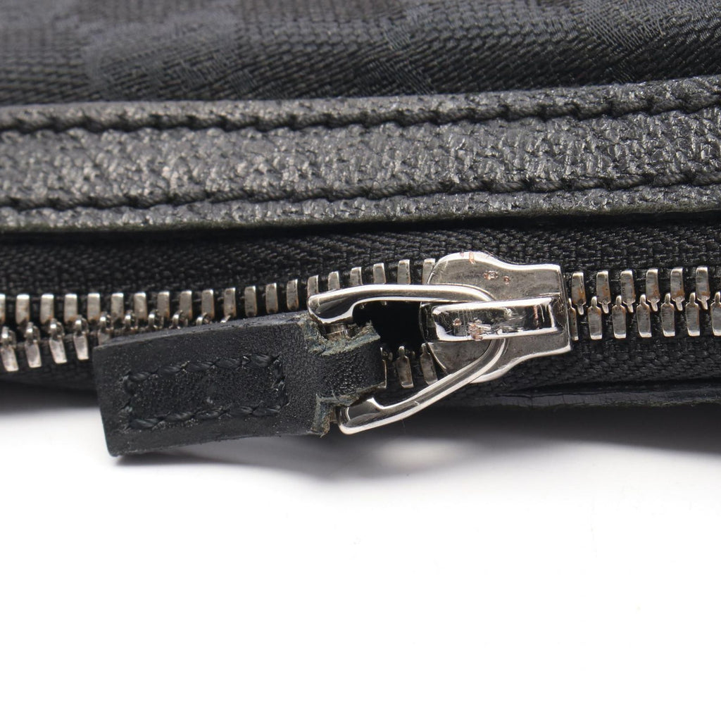 Gucci Shoulder Bag GG Canvas Black — view 8
