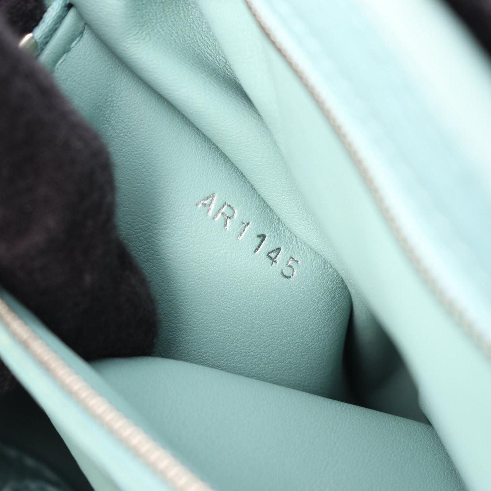 Louis Vuitton Handbag Capucines BB Noir 2-Way Lightblue Leather — view 5