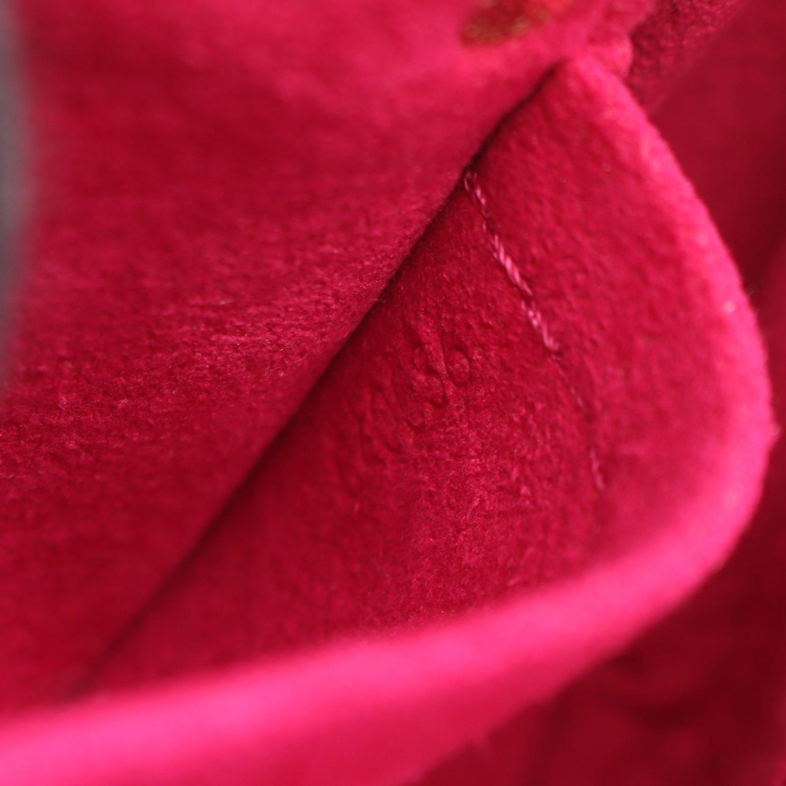 Louis Vuitton Handbag Pochette Fuchsia Canvas Leather — view 5