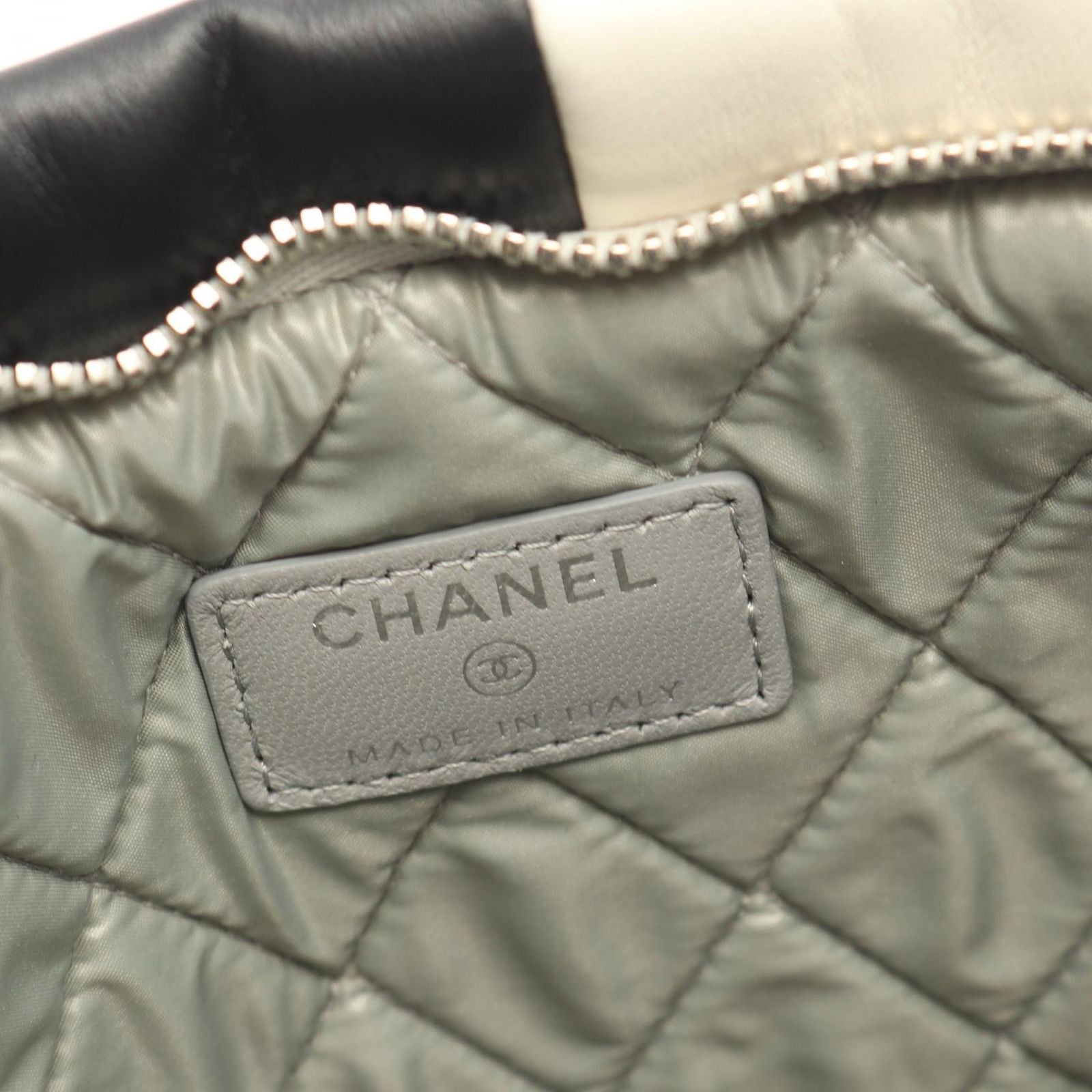 Chanel Clutch CC Logo Patchwork Black Beige Silver Lambskin — view 4