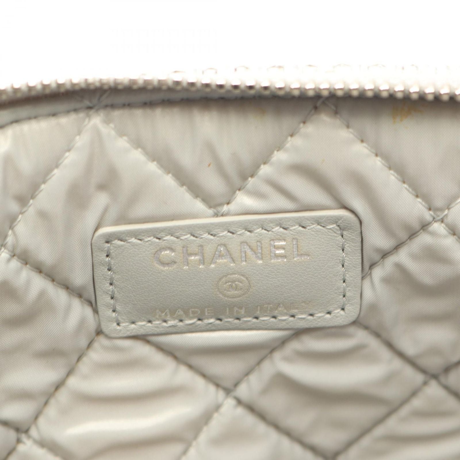 Chanel Clutch Deauville Gray — view 4