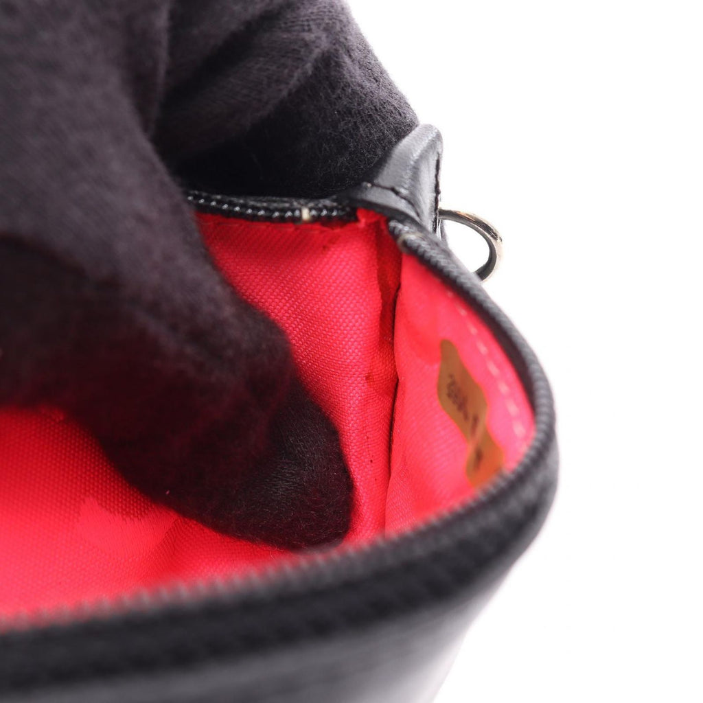 Chanel Pouch CC Logo Black Lambskin — view 6