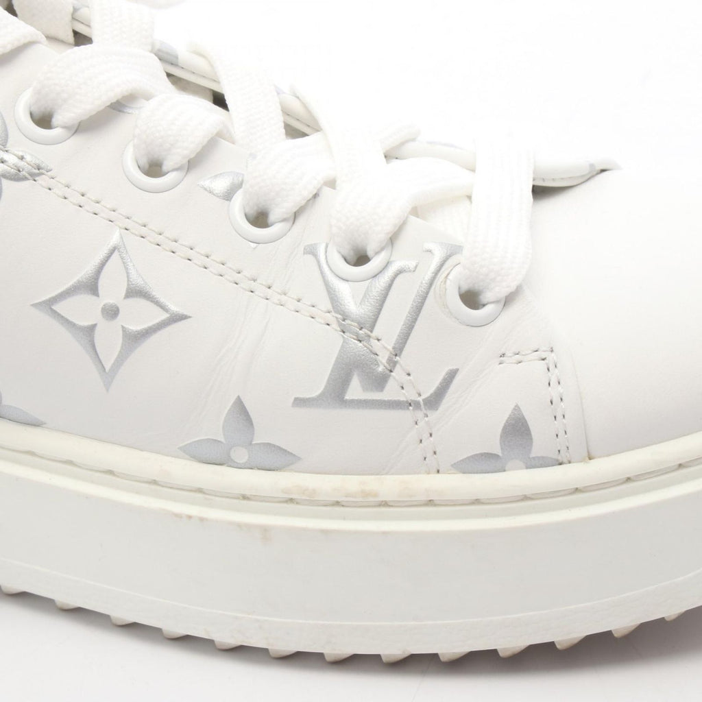 Louis Vuitton Sneakers Time Out Line Monogram Leather — view 9