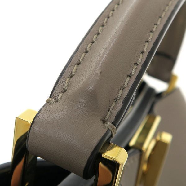 Fendi Peekaboo Iconic Essential Messenger — view 3