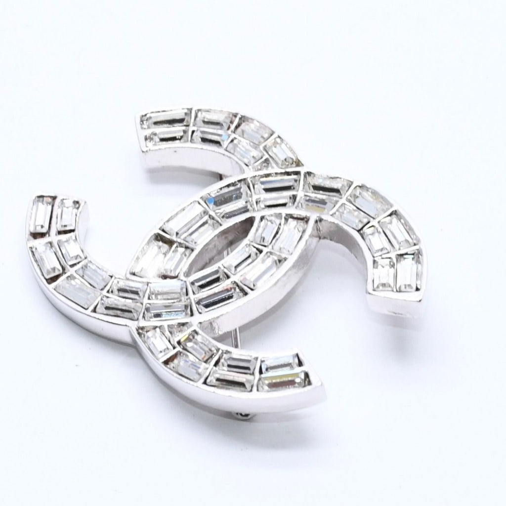 Chanel CC Logo Brooch 01 Metal Rhinestone Silver Clear — view 3