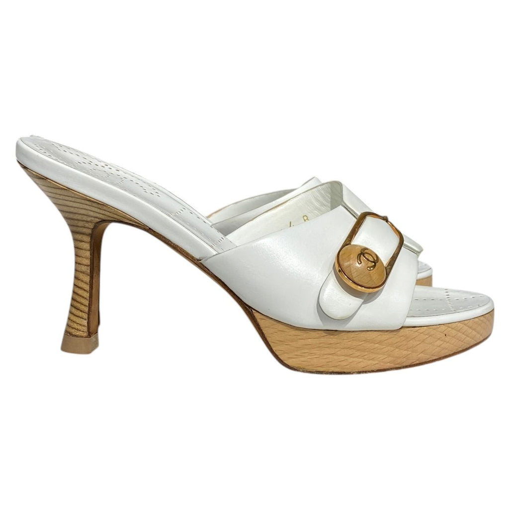 Chanel Sandals Leather Wood Heels White — view 2