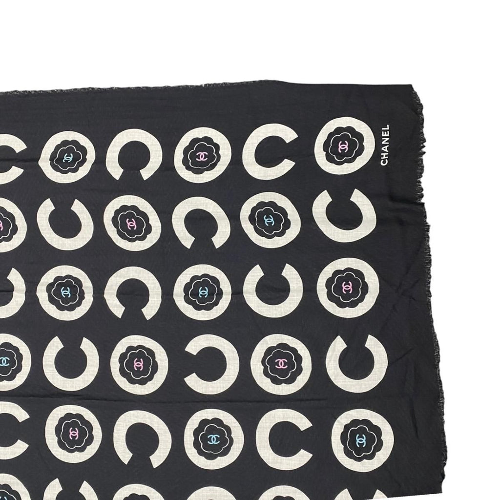 Chanel Shawl Scarf CC Logo Cashmere Black — view 4