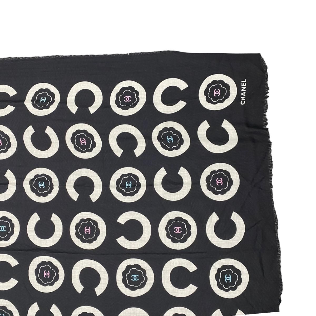 Chanel Shawl Scarf CC Logo Cashmere Black — view 4
