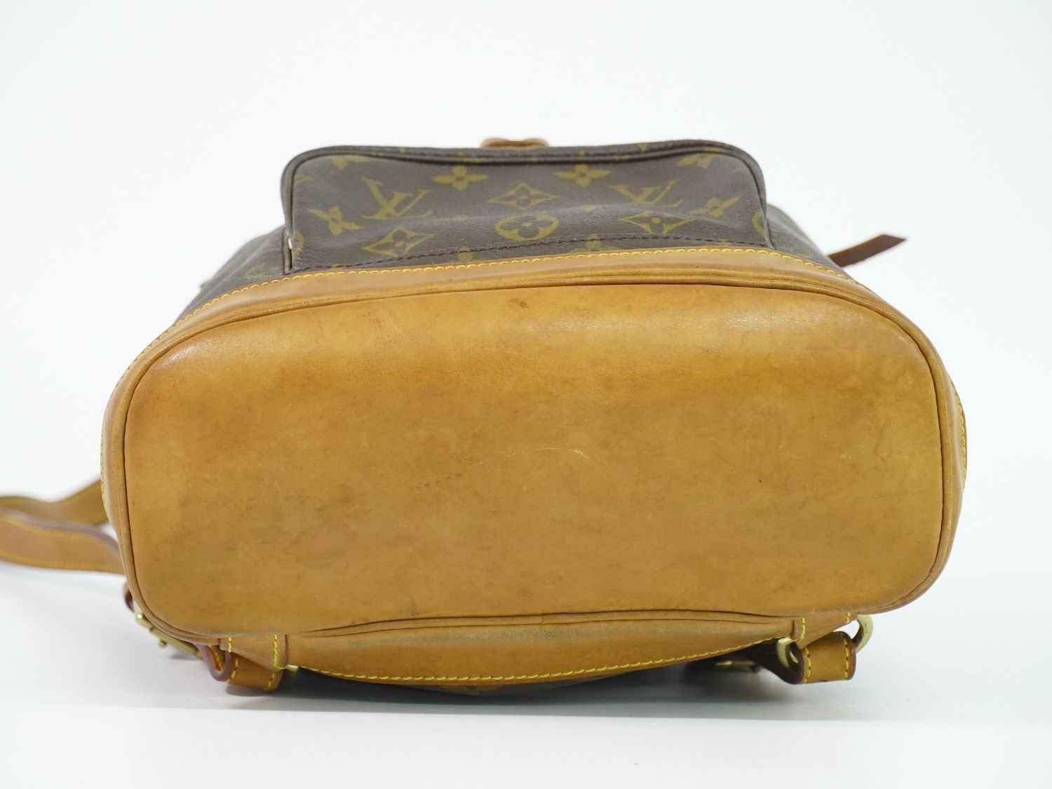 Louis Vuitton LV Montsouris MM Backpack Monogram Brown — view 3