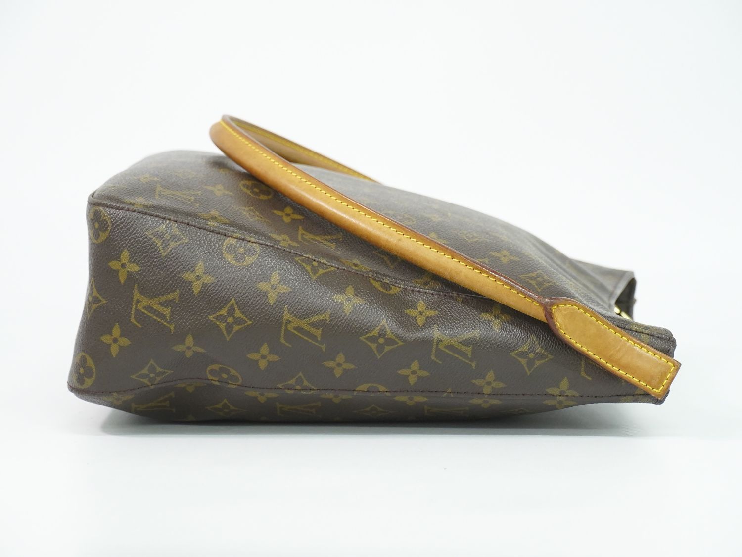 Louis Vuitton LV Looping GM Monogram Shoulder Bag Brown — view 4