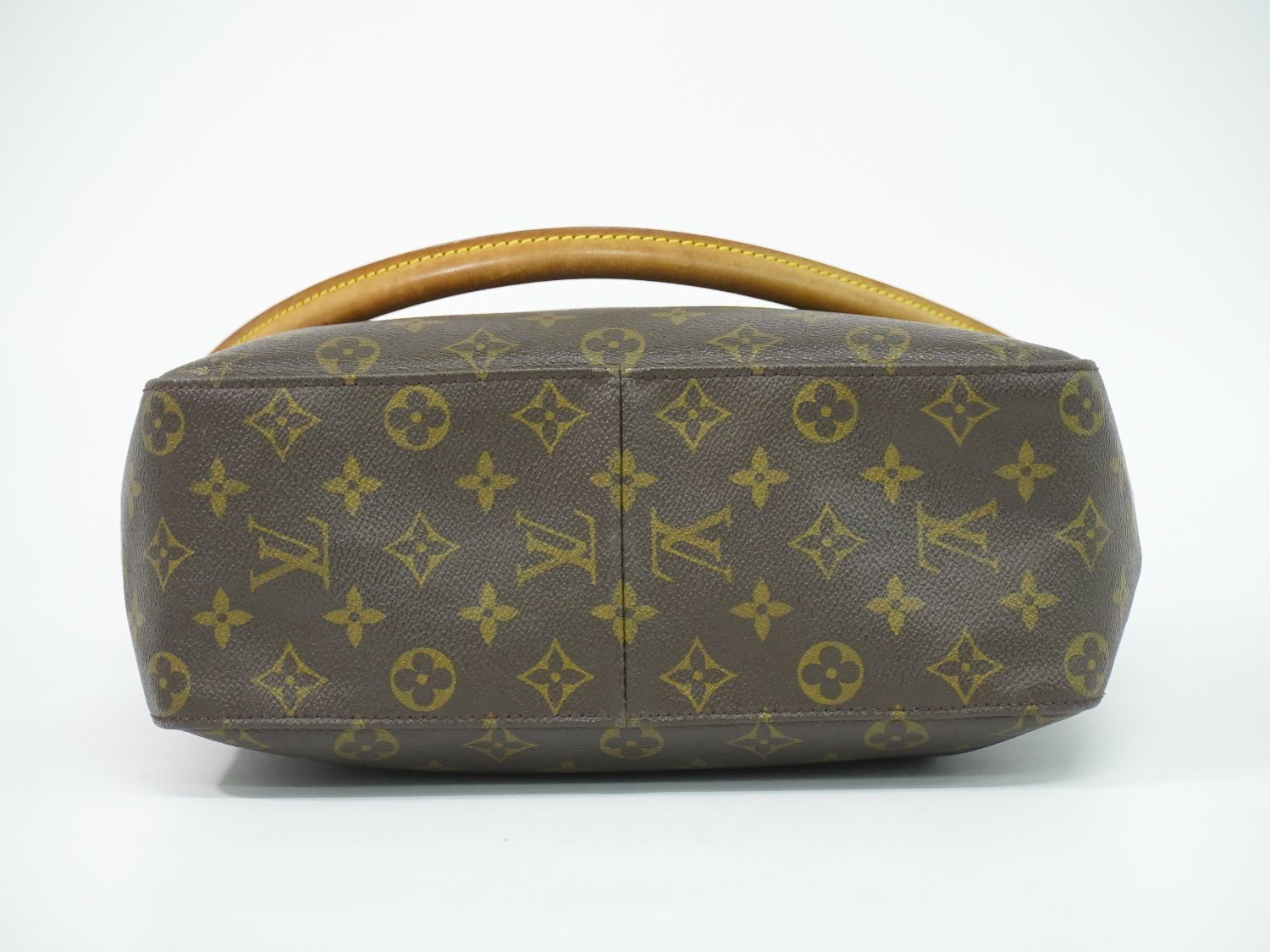 Louis Vuitton LV Looping GM Monogram Shoulder Bag Brown — view 3