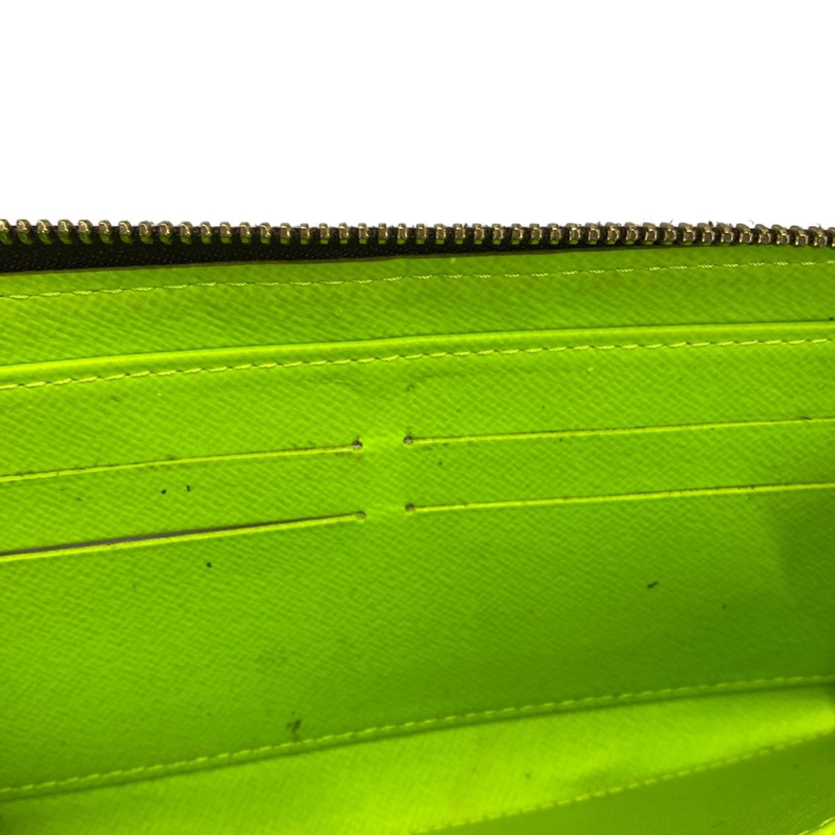 Louis Vuitton Wallet Graffiti Zippy Vert Leather — view 7