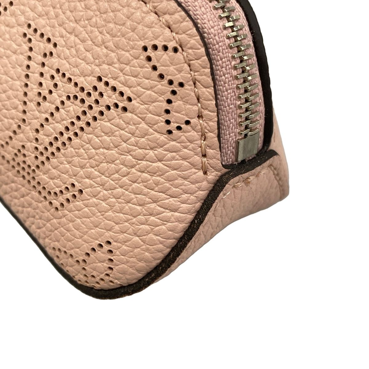 Louis Vuitton Pen Case Mahina Trousse Elisabeth Magnolia Leather — view 5