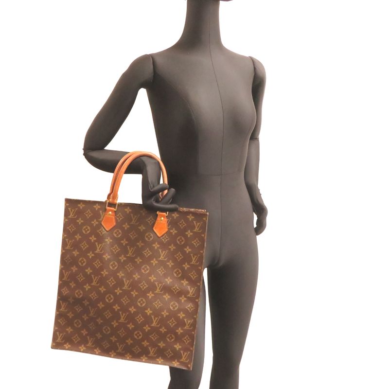 Louis Vuitton Handbag Brown — view 9