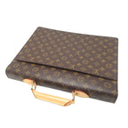 Louis Vuitton Business — view 4