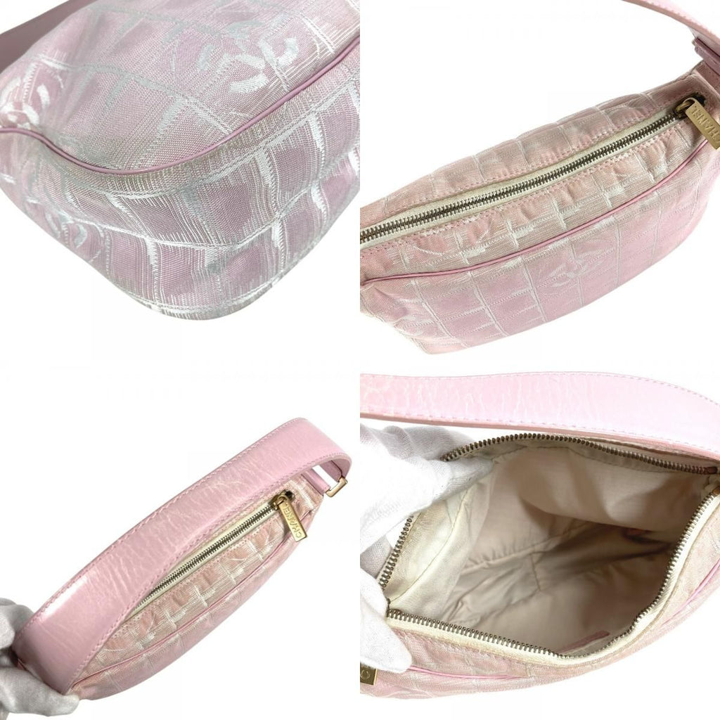 Chanel Handbag CC Logo Nylon Pink — view 7