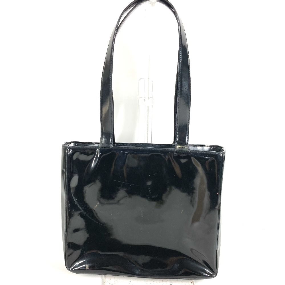 Chanel Shoulder Bag Logo Enamel Black — view 2