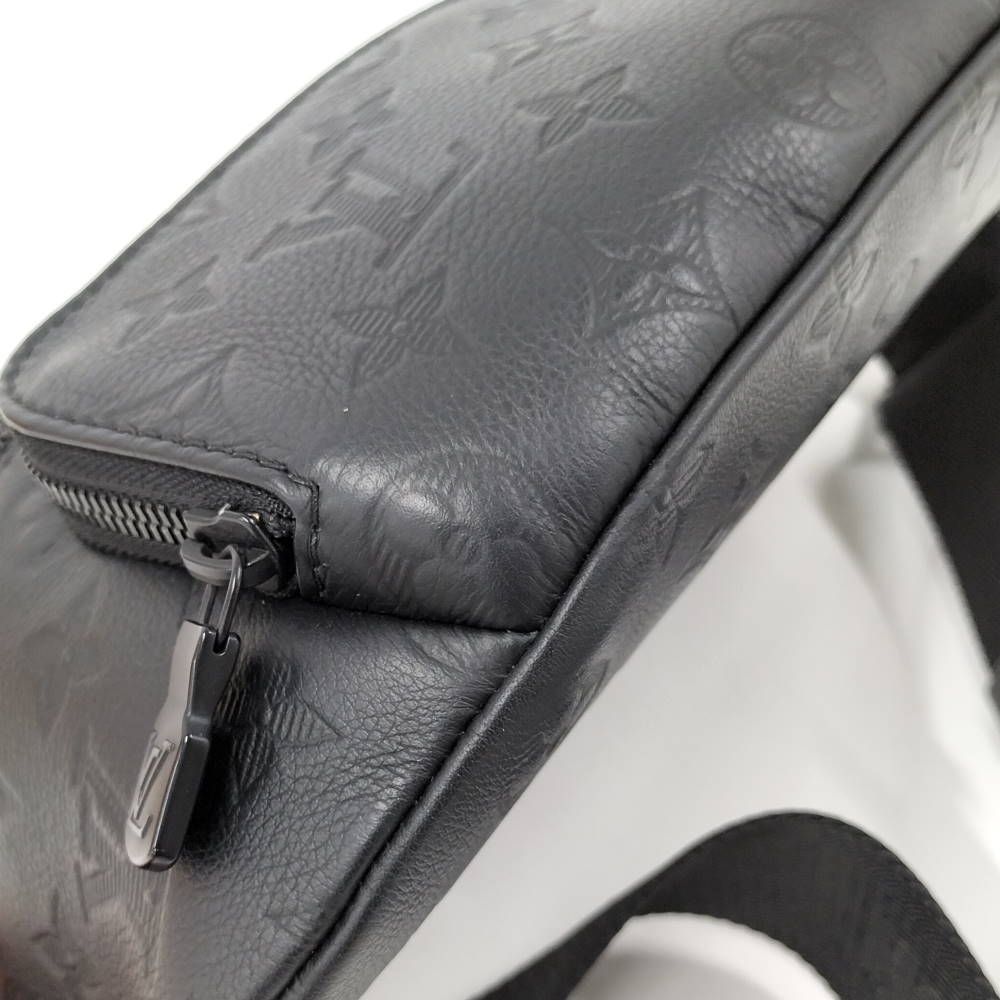 Louis Vuitton Shoulder Bag Rush Monogram Shadow — view 3