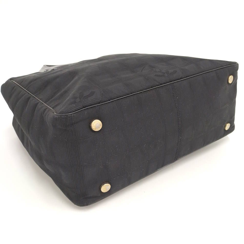 Chanel New Travel Line Tote PM Nylon Black — view 4