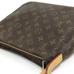 Louis Vuitton Shoulder Bag Looping MM Monogram — view 3