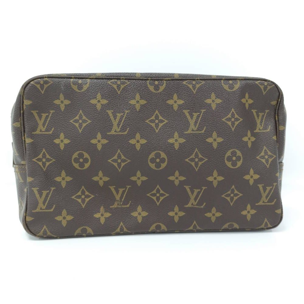 Louis Vuitton Trousse Toilet 28 Clutch Monogram