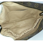 Louis Vuitton Trousse Toilet 28 Clutch Monogram — view 8