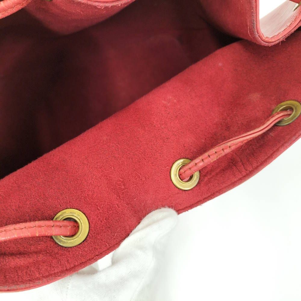 Louis Vuitton Petit Noe Shoulder Bag Epi Leather Castilian — view 8