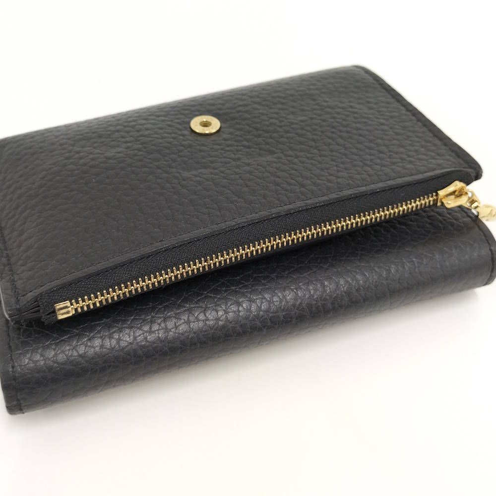 Louis Vuitton Portefeuille Capucines Compact Wallet — view 7