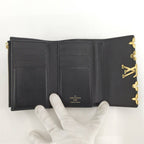 Louis Vuitton Portefeuille Capucines Compact Wallet — view 2