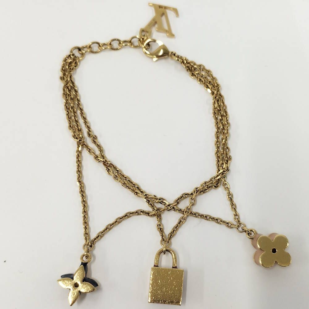 Louis Vuitton Bracelet Sweet Monogram Charm — view 2