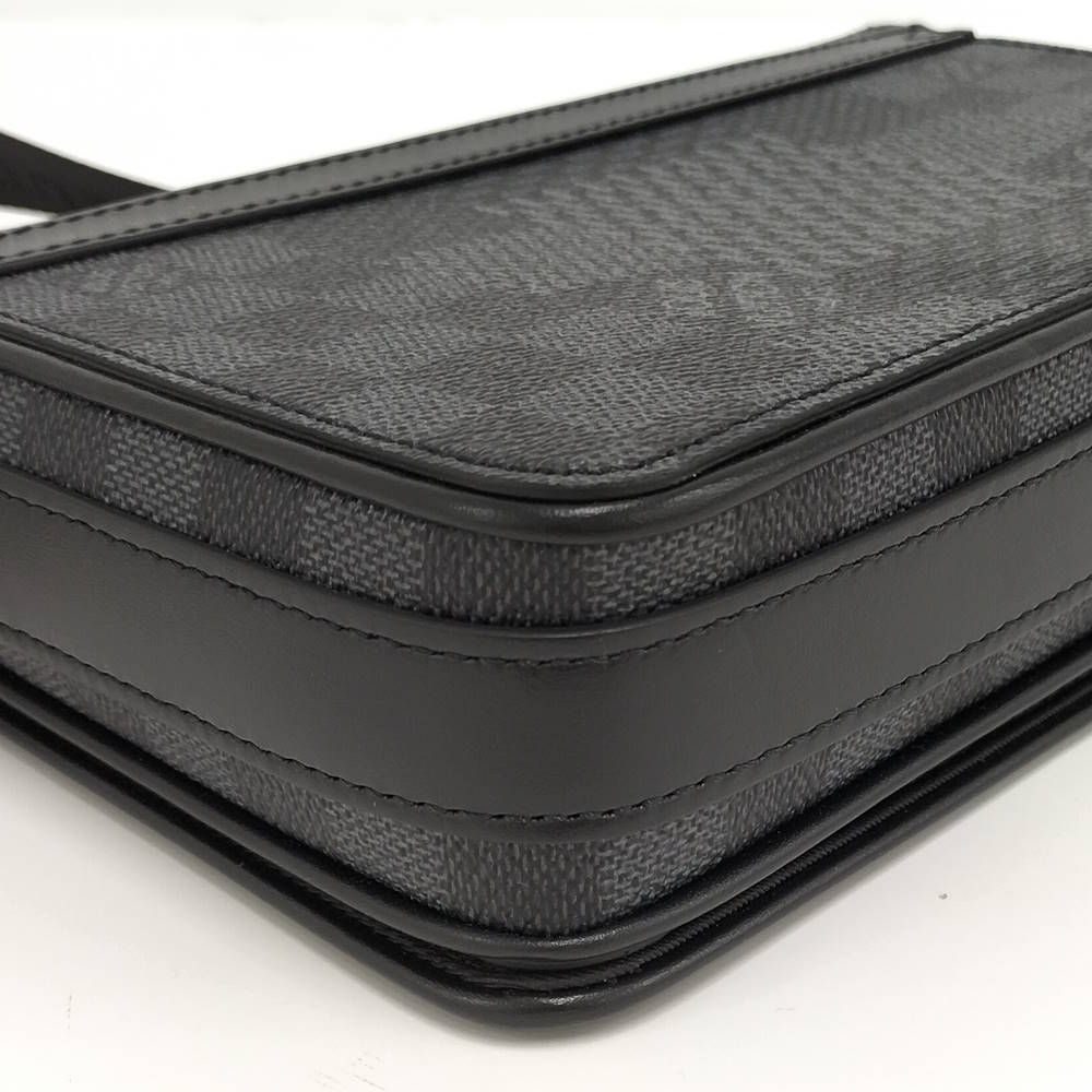 Louis Vuitton Studio Messenger Bag Damier Graphite — view 4