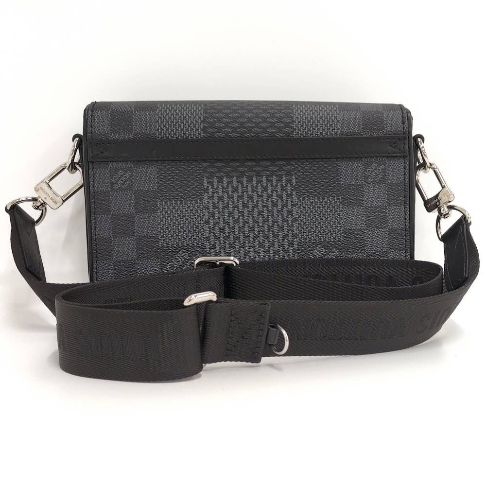 Louis Vuitton Studio Messenger Bag Damier Graphite — view 2