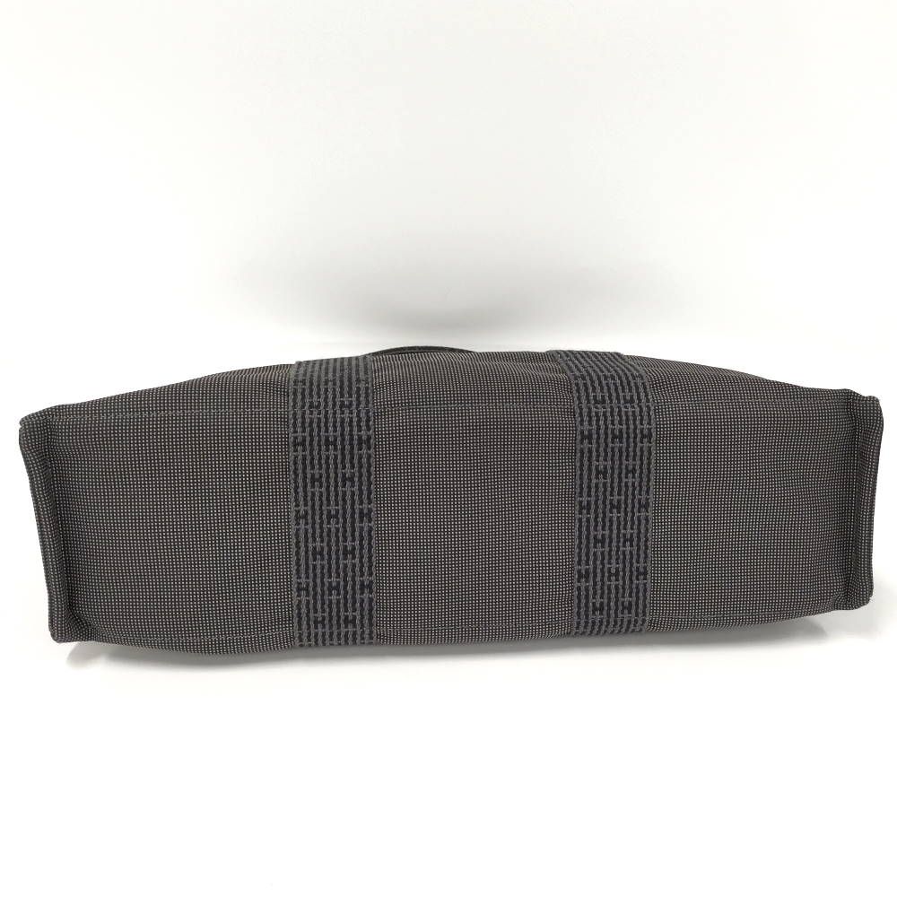 Hermes Tote Her Line MM Gray Canvas — view 5