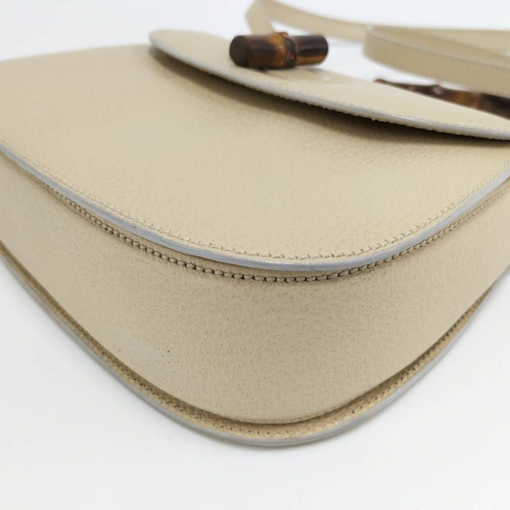 Gucci 2-Way Shoulder Bag Bamboo Leather Beige — view 3