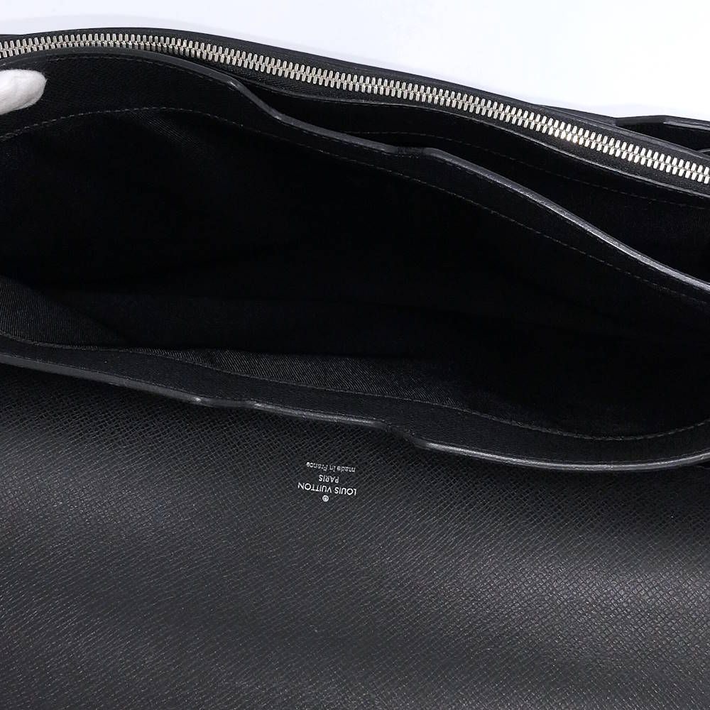 Louis Vuitton Associate Cartable 2 Taiga Handbag — view 8