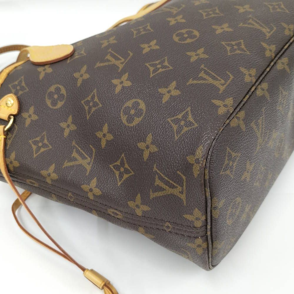 Louis Vuitton Neverfull PM Tote Monogram — view 3