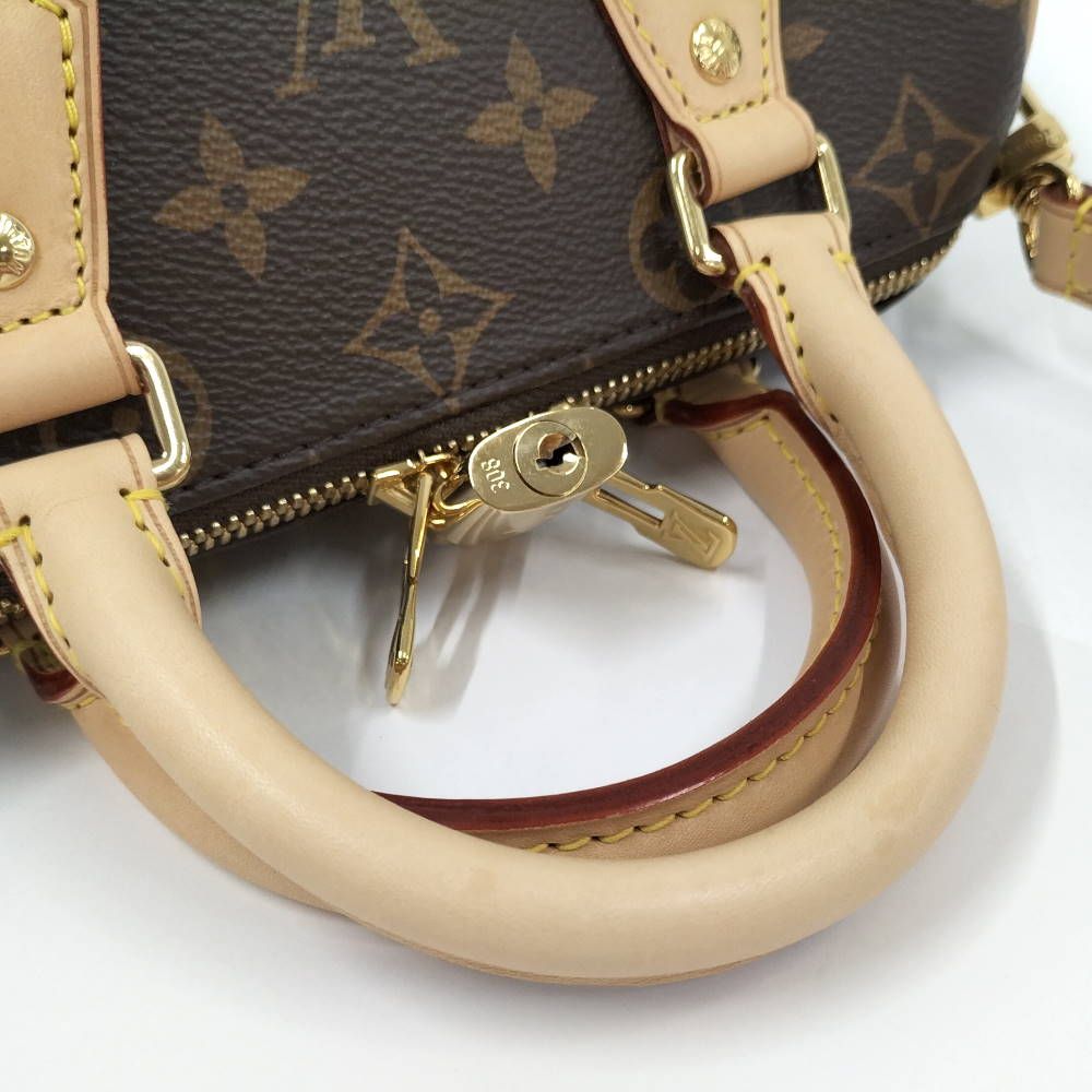 Louis Vuitton Speedy Bandouliere 20 Monogram Fuchsia Handbag — view 4