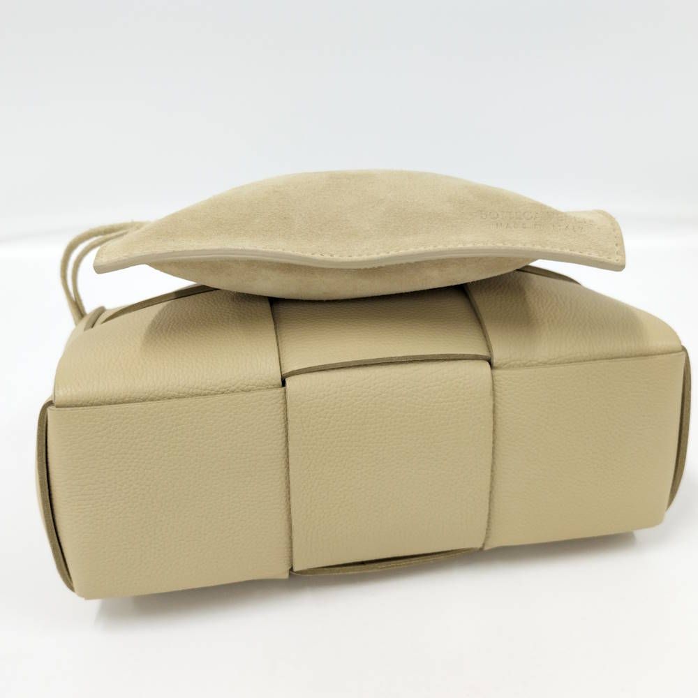 Bottega Veneta Tote Arco Leather Beige — view 4
