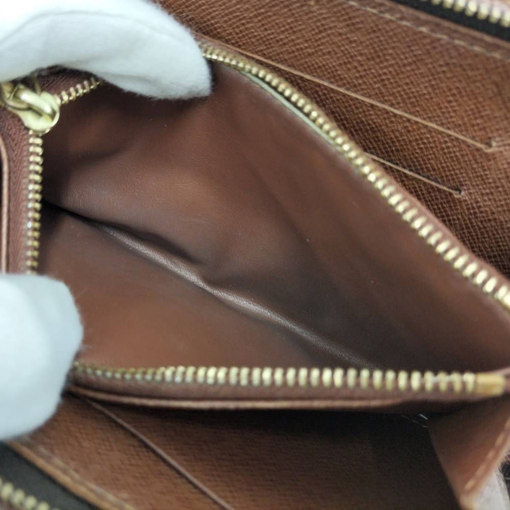 Louis Vuitton Porte-Monnaie Gip Wallet Monogram — view 8