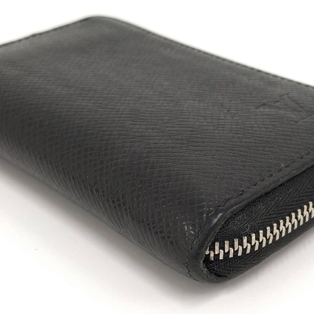 Louis Vuitton Zippy Coin Purse Taiga Noir — view 4
