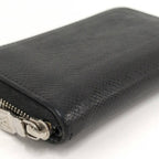 Louis Vuitton Zippy Coin Purse Taiga Noir — view 3