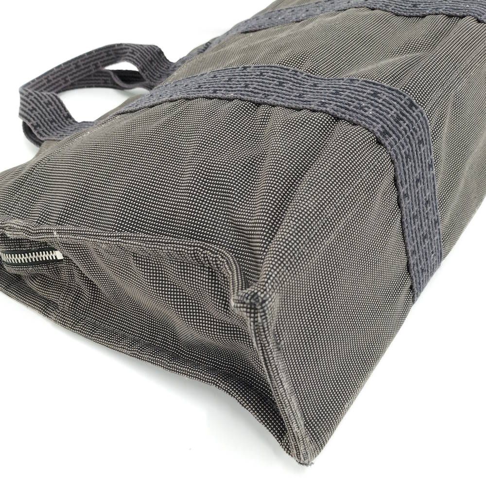 Hermes Her Line Tote MM Canvas Gray — view 3