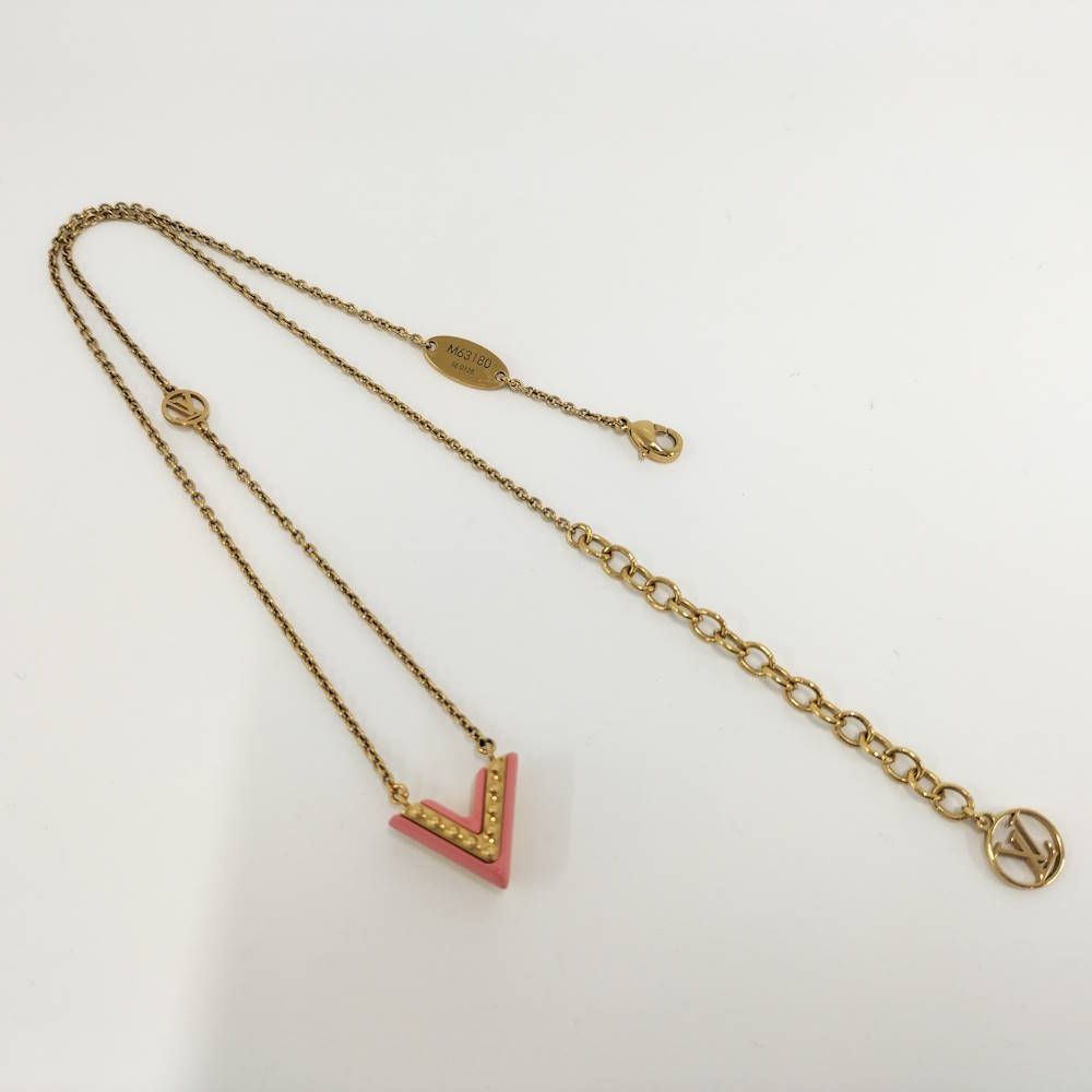 Louis Vuitton Essential Necklace Gold Plated — view 3