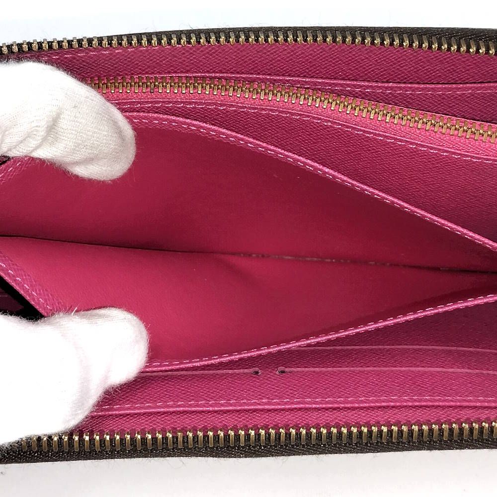 Louis Vuitton Zippy Wallet Zip Around Christmas Limited Monogram Ivasion — view 9